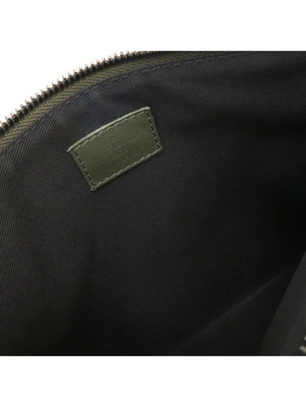 Louis Vuitton Shadow Flat Messenger Bag - Picture 4 of 9